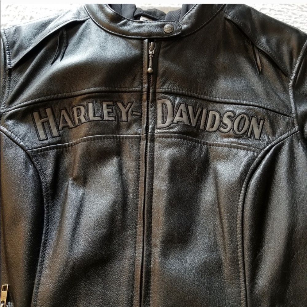 Harley-Davidson Miss Enthusiast 
3-in-1 Leather Jacket